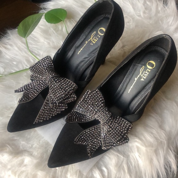 Olivia Jaymes Gorgeous Black Faux Suede Pumps with Rhinestone Bow Design! Sz 8.5 - Picture 7 of 9